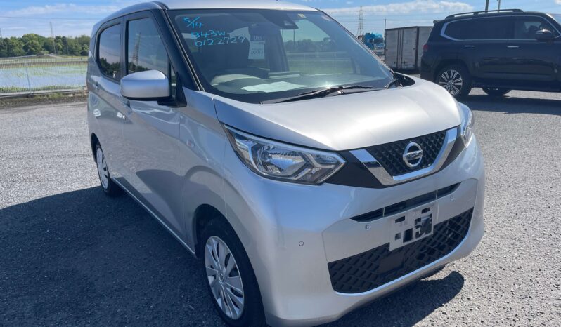 
								Nissan Days full									
