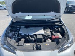 
										Toyota Prius full									