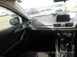 
										MAZDA AXELA 2017/4 15C full									