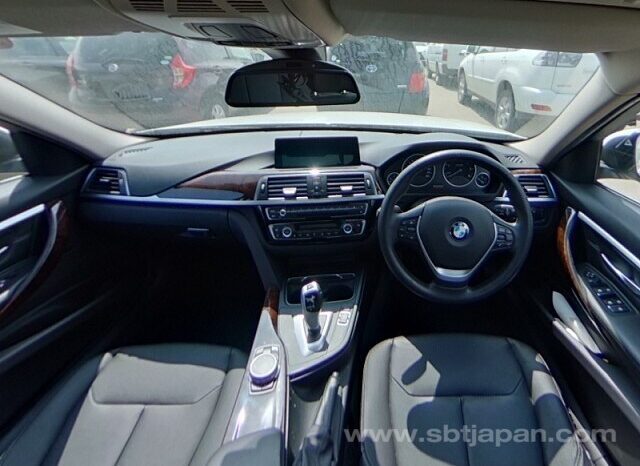 
								BMW 3 SERIES 2017/7 320D LUXURY full									