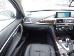 
										BMW 3 SERIES 2017/5 320I TOURING LUXURY full									
