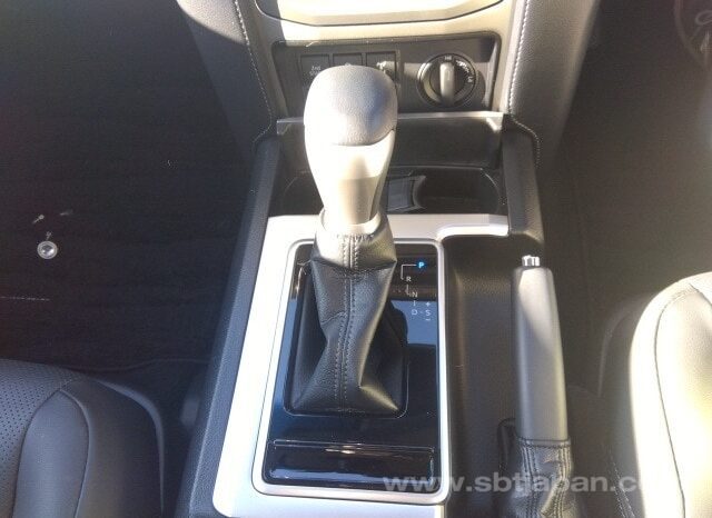 
								TOYOTA LAND CRUISER PRADO 2023/6 TX L PKG full									