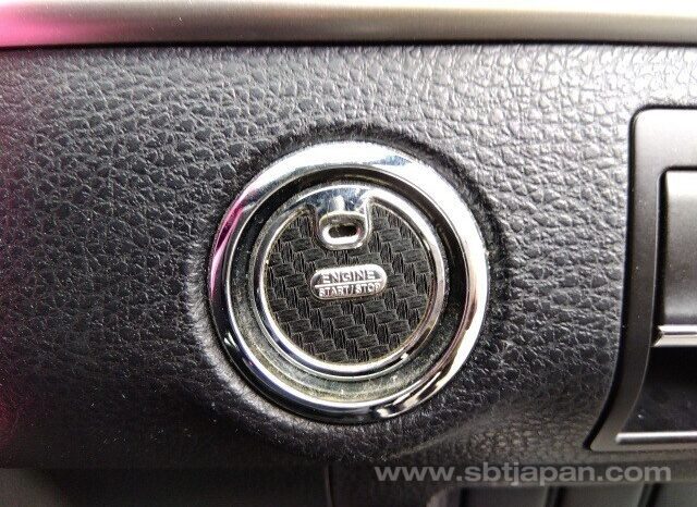 
								TOYOTA HARRIER 2018/12 ELEGANCE full									