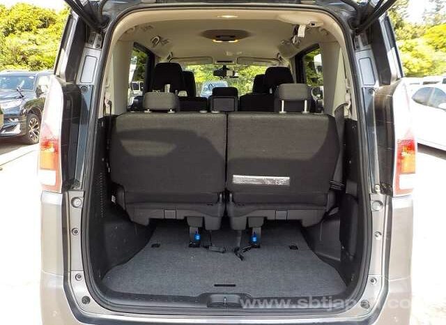 
								NISSAN SERENA XV full									