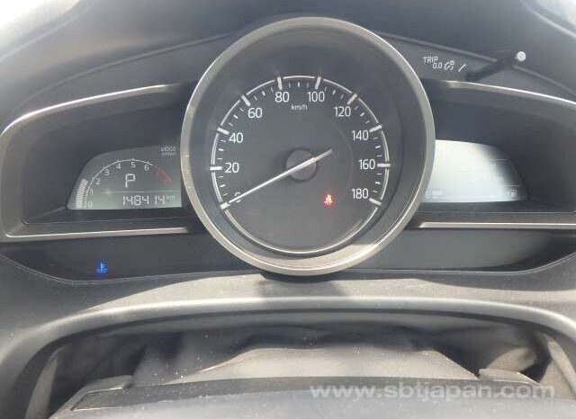 
								MAZDA AXELA 2017/4 15C full									