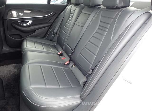 
								MERCEDES E CLASS 2018/7 E250 AVANTGARDE SPORT full									