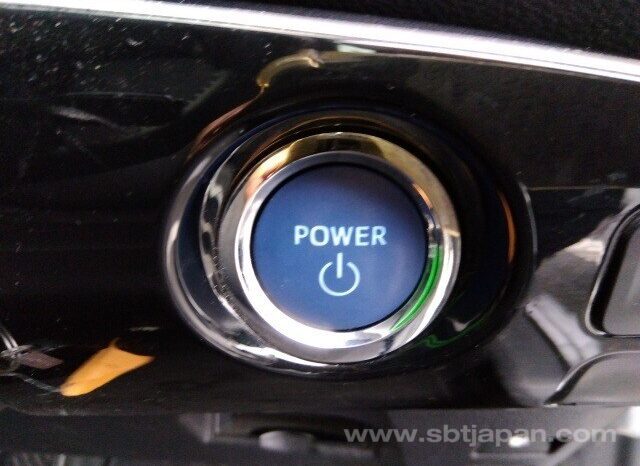 
								TOYOTA PRIUS 2019 S full									