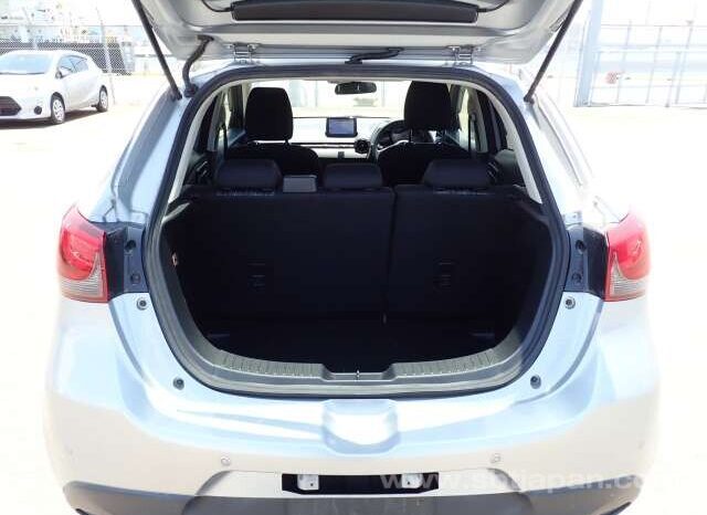 
								MAZDA DEMIO 2018/11 15C full									