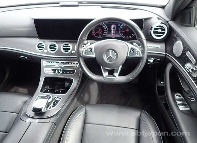 
								MERCEDES E CLASS 2018/7 E250 AVANTGARDE SPORT full									