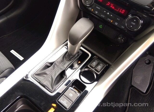 
								MITSUBISHI ECLIPSE CROSS 2023/6 G full									