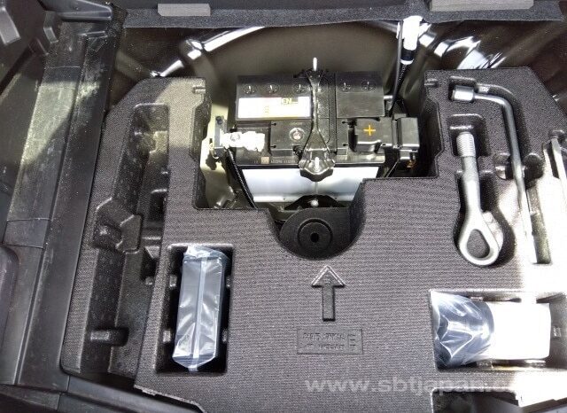 
								NISSAN NOTE 2019/5 E POWER X full									