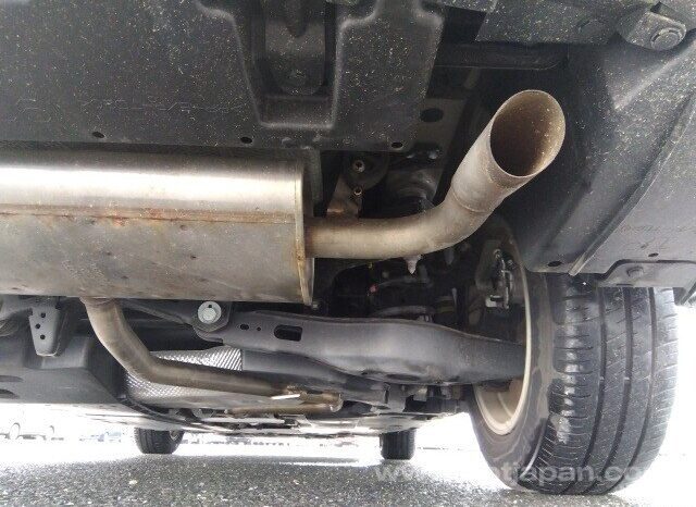 
								TOYOTA PRIUS 2019 S full									