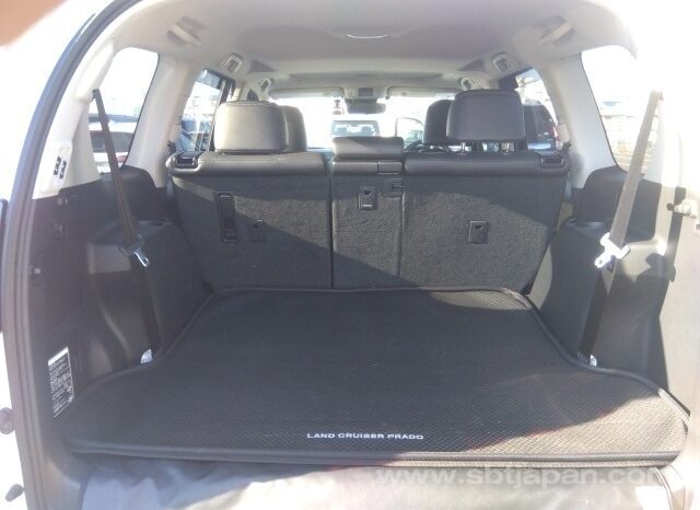 
								TOYOTA LAND CRUISER PRADO 2023/6 TX L PKG full									