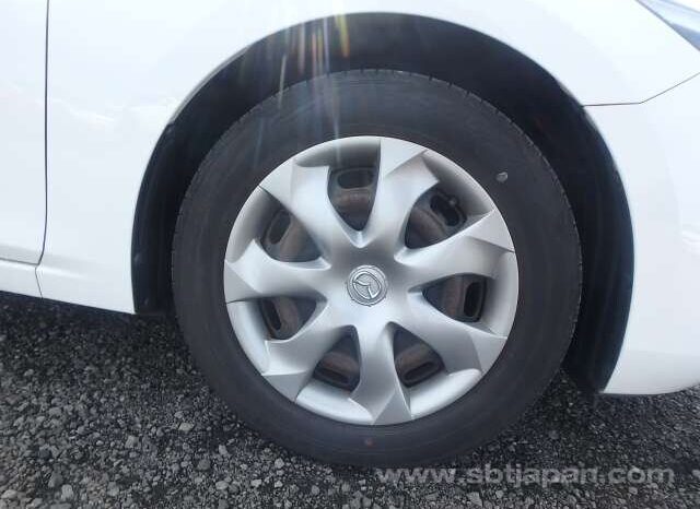 
								MAZDA AXELA 2017/4 15C full									