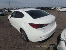 MAZDA AXELA 2017/4 15C