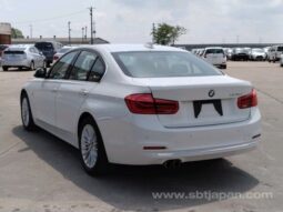 
										BMW 3 SERIES 2017/7 320D LUXURY full									