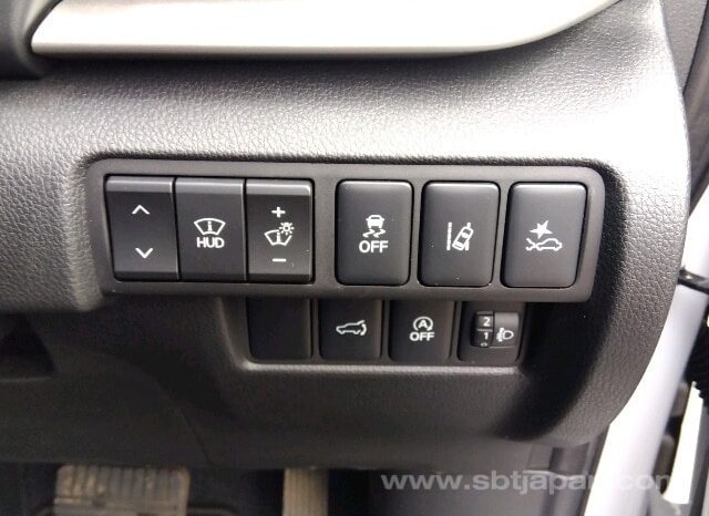 
								MITSUBISHI ECLIPSE CROSS 2023/6 G full									