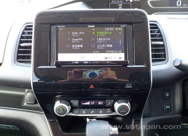 
								NISSAN SERENA XV full									
