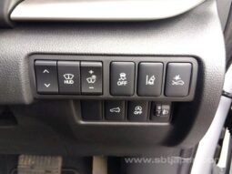 
										MITSUBISHI ECLIPSE CROSS 2023/6 G full									