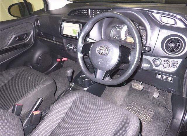 
								TOYOTA VITZ full									