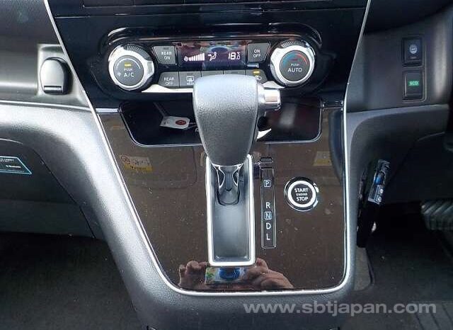 
								NISSAN SERENA XV full									
