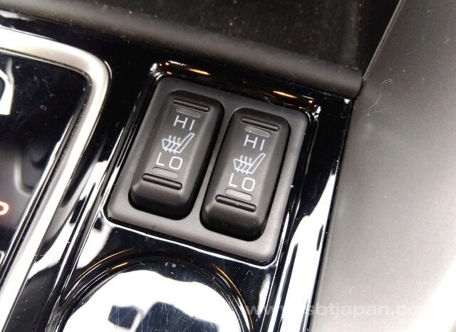 
								MITSUBISHI ECLIPSE CROSS 2023/6 G full									