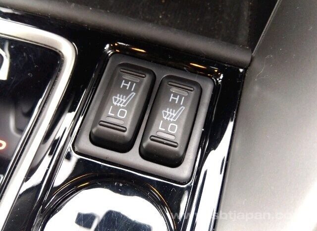 
								MITSUBISHI ECLIPSE CROSS 2023/6 G full									