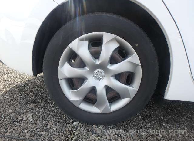 
								MAZDA AXELA 2017/4 15C full									