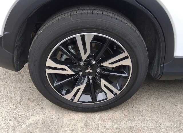 
								MITSUBISHI ECLIPSE CROSS 2023/6 G full									