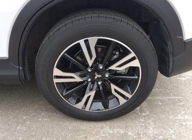 
								MITSUBISHI ECLIPSE CROSS 2023/6 G full									