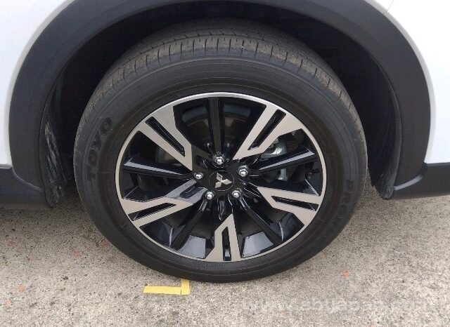 
								MITSUBISHI ECLIPSE CROSS 2023/6 G full									
