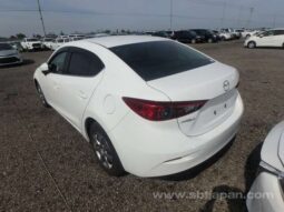 
										MAZDA AXELA 2017/4 15C full									