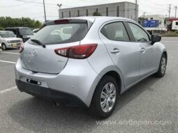 MAZDA DEMIO 2018/11 15C