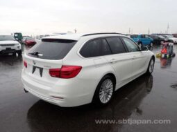 BMW 3 SERIES 2017/5 320I TOURING LUXURY