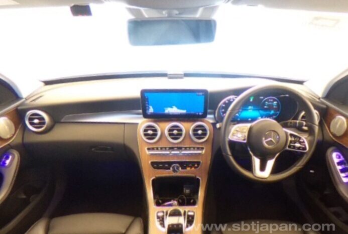 
								MERCEDES C CLASS 2019/3 C200 4 MATIC AVANTGARDE full									