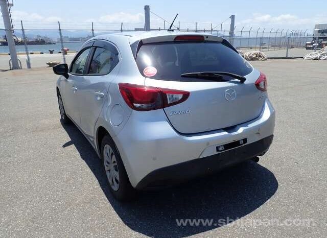 
								MAZDA DEMIO 2018/11 15C full									