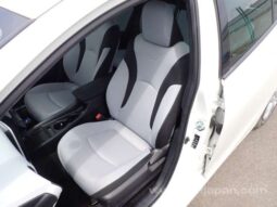 
										TOYOTA PRIUS 2019/3 S full									