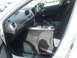 
										MAZDA AXELA 2017/4 15C full									