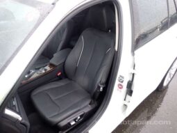 
										BMW 3 SERIES 2017/5 320I TOURING LUXURY full									