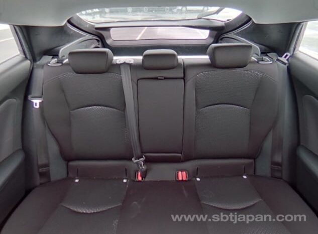 
								TOYOTA PRIUS 2019 S full									