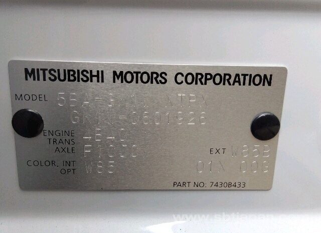 
								MITSUBISHI ECLIPSE CROSS 2023/6 G full									