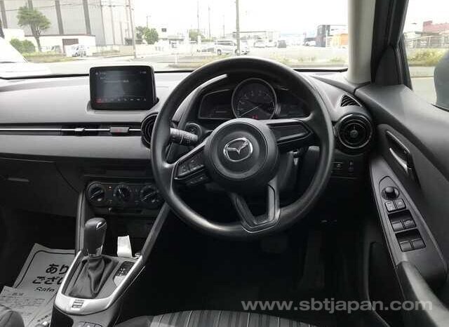 
								MAZDA DEMIO 2018/11 15C full									