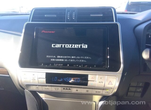 
								TOYOTA LAND CRUISER PRADO 2023/6 TX L PKG full									