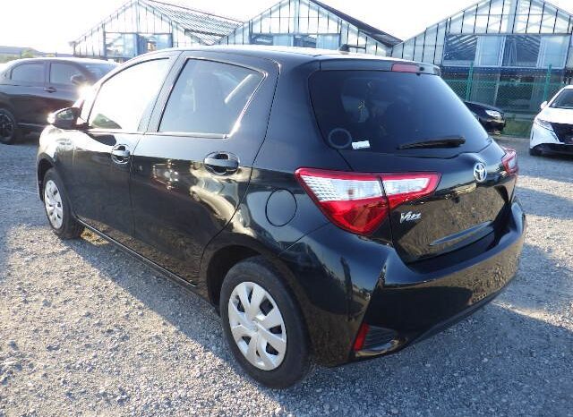 
								TOYOTA VITZ full									