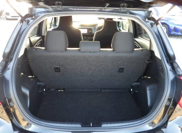 
								TOYOTA VITZ full									