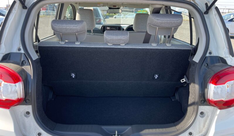
								Toyota Passo full									