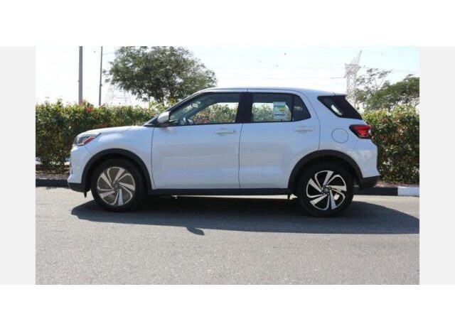 
								TOYOTA RAIZE 2023 GULF SPACE FULL AUTOMATIC full									