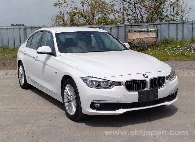 
								BMW 3 SERIES 2017/7 320D LUXURY full									