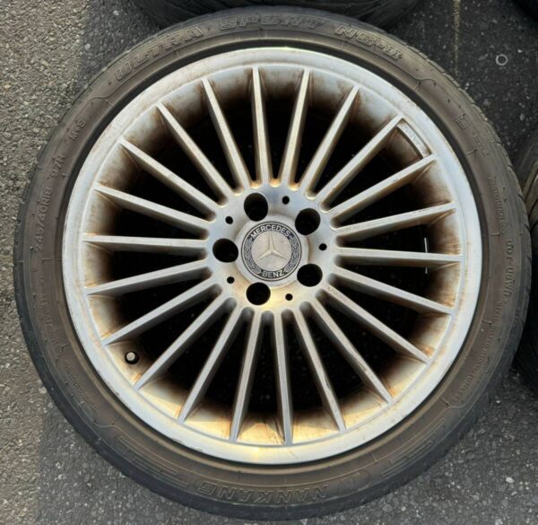 SL R230 AMG Genuine 18 inch Wheels 4pcs 8.5/9.5J-18 PCD112 5 Holes +30/+28 Hub 66.5 A2304011502 A2194011402 Mercedes-Benz - Image 5