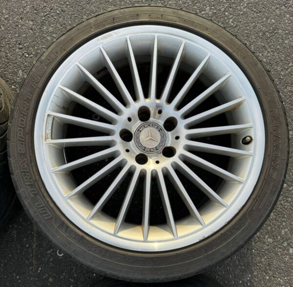 SL R230 AMG Genuine 18 inch Wheels 4pcs 8.5/9.5J-18 PCD112 5 Holes +30/+28 Hub 66.5 A2304011502 A2194011402 Mercedes-Benz - Image 4